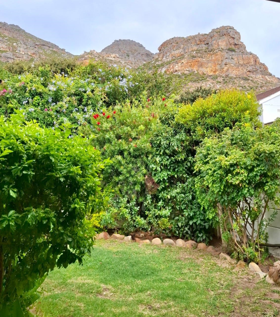 3 Bedroom Property for Sale in Lakeside Western Cape